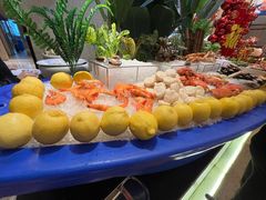 -广州万富希尔顿酒店·感趣自助餐厅·金秋蟹宴生蚝海鲜刺身烧烤