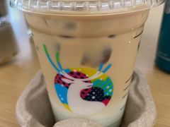 初恋青提拿铁-瑞幸咖啡(亿城国际中心店)