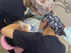 -茂菊口腔连锁(浦东南路店)