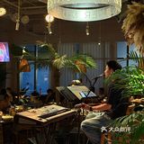 周末聚会首选！超惬意酒馆还能看球赛！