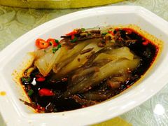 -马尔龙新疆饭店·清真(瑞景店)