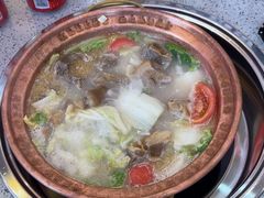 -阿婆情腊排骨火锅(金虹路店)