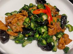 小脆瓜炒雪花猪肉-闽和南(深圳万象城店)