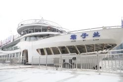 点击看大图 -Doris一站式游轮婚礼船东直营店(外滩店)