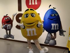 -m豆巧克力世界(上海世茂广场店)