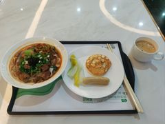 -南航明珠v2头等舱公务舱休息室