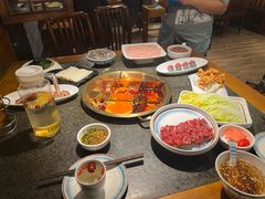 -小天鹅火锅·一线江景洪鼎旗舰店(洪崖洞店)