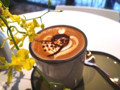 -潮一不贰·法式甜品·生日蛋糕·西式简餐(外滩店)