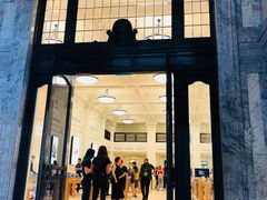 -Apple Store(Brisbane)