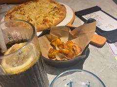 -必胜客(尹山湖歌林公园店)