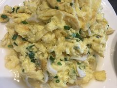 银鱼炒蛋-老苏州芳和园茶酒楼  传统苏帮菜(观前店)