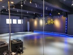 -YASAKI国际舞蹈中心