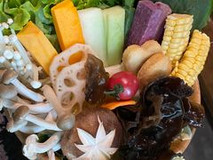 -湊湊火锅·茶憩(新中关购物中心店)