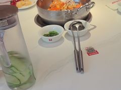 -七欣天香辣蟹火锅(闵行浦江欢乐颂店)