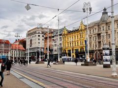 -耶拉契奇总督广场