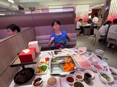 -海底捞火锅(杭州庆春路夜宵主题店)