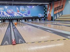 -极限PLAY运动娱乐新世界·团建派对潮玩休闲馆·室内蹦极高空游乐园