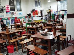 大堂-满江红串串香(七道堰街店)