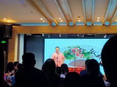 -嘻哈包袱铺(交道口店)