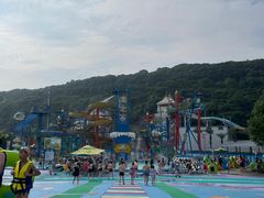 -平湖九龙山乐满地水上乐园