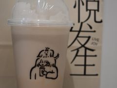 -喜茶(迪士尼小镇·平行宇宙店)