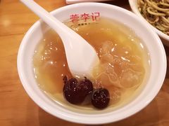 -蓉李记成都名小吃(二七万达店)