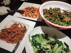 -纳家楼·地道陕菜(劳动路店)