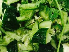 -虾弄弄海派小龙虾·牛羊蝎子火锅