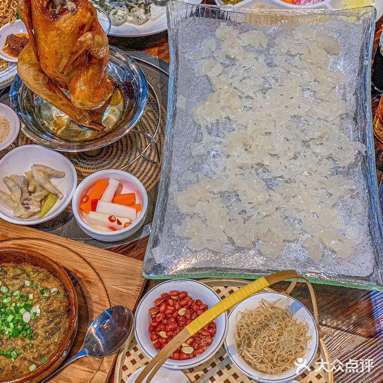 你没看错‼️在广州也能吃到正宗的顺德鱼生喔🐟