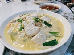 -健跳小海鲜(人民路店)
