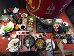 -山之屋炭火烧肉·生啤畅饮(大朗万科中央公园店)