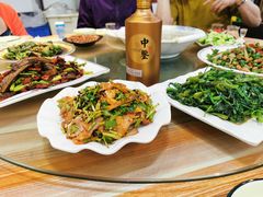 -易老九江湖菜(北滨一路店)