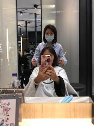 -HAIR CORNER
