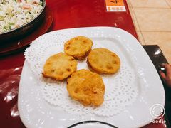 -侬佳蒸菜馆(听潮店)