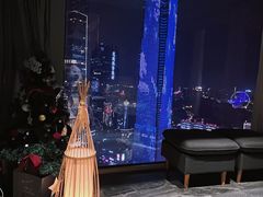 -得闲·高空SPA(东盟店)