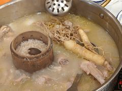 -朴小妹人参鸡汤火锅(长白山万达店)
