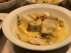 -老乡鸡(上海白玉兰广场店)