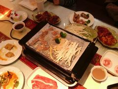 -维纳斯火锅烤肉自助餐厅