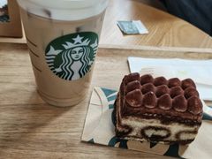 星巴克咖啡提拉米苏蛋糕-星巴克(太原柳巷第一店)