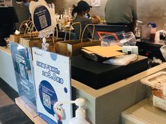 -瑞幸咖啡(怡富广场店)