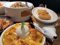 -新白鹿餐厅(滨江银泰店)