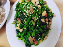 -苏莱特色牛骨滩羊手抓馆(长城东街总店)