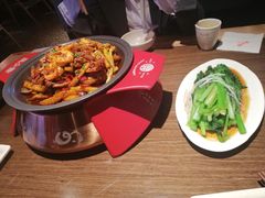 -龙少爷碳火干锅(环球中心店)