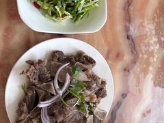 -苏莱特色牛骨滩羊手抓馆(长城东街总店)