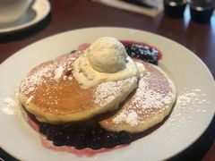 -Pancakes on the rocks(Darling Harbour)