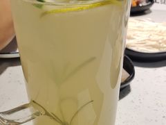 -三江源活鱼现烤(维多利摩尔城店)