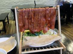 吊烧肉卷饼-我去·春饼文化主题餐厅(国定路总店)