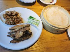 大娘煎饼卷两样-吕氏疙瘩汤·私家菜馆(慈云寺店)