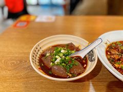 -杨三孃跷脚牛肉(美洲花园店)