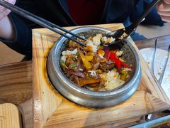 -明洞阿姨·韩式酱蟹烤肉·创意料理(三元桥店)